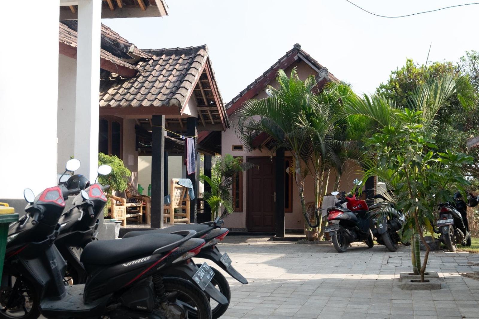 Ramdan Homestay Kuta  Exterior foto