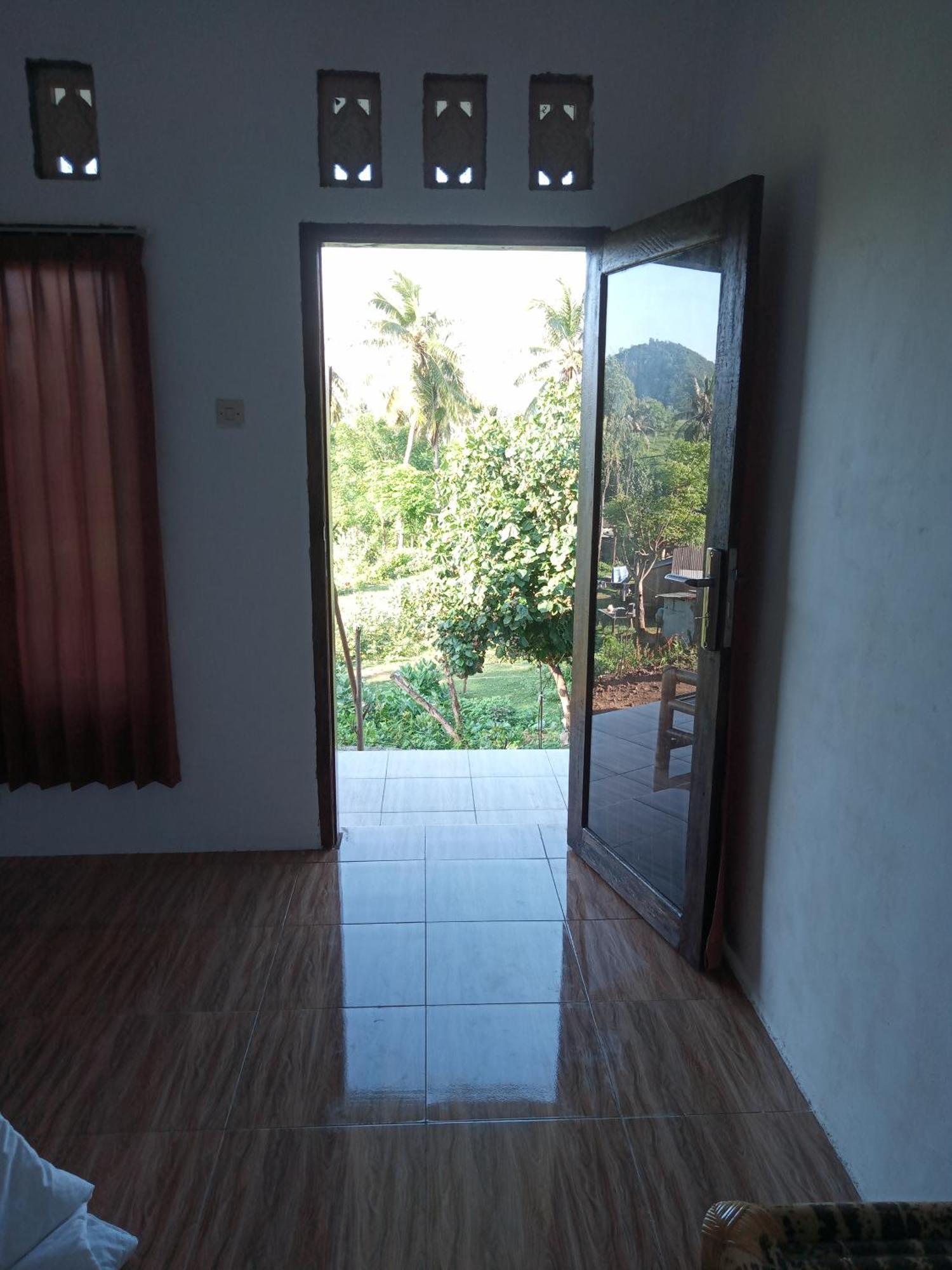Ramdan Homestay Kuta  Exterior foto