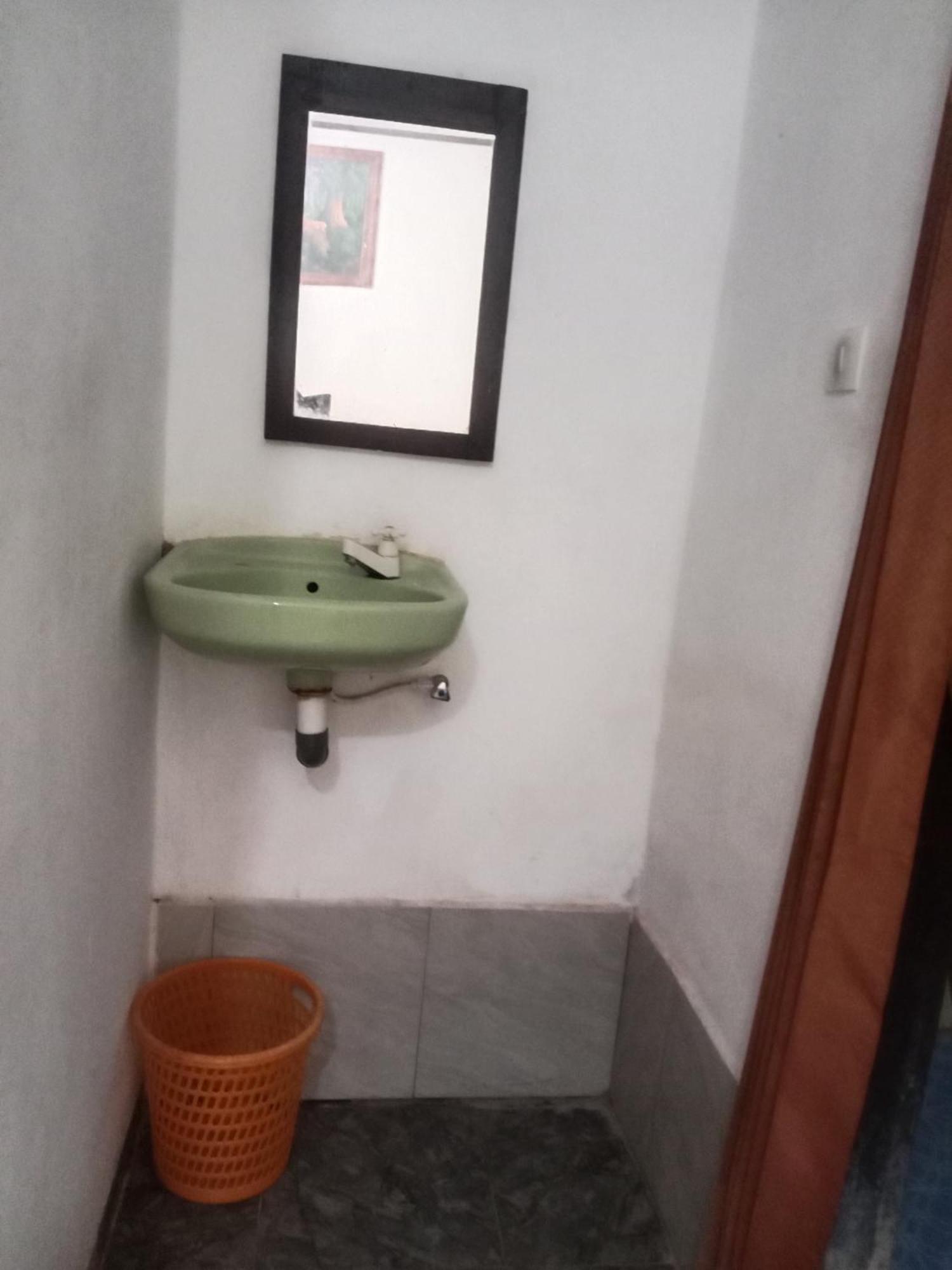 Ramdan Homestay Kuta  Exterior foto